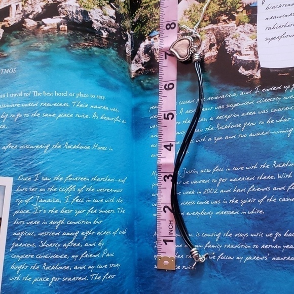 Silver heart bracelets by park lane approximately 8" inches - Picture 3 of 3